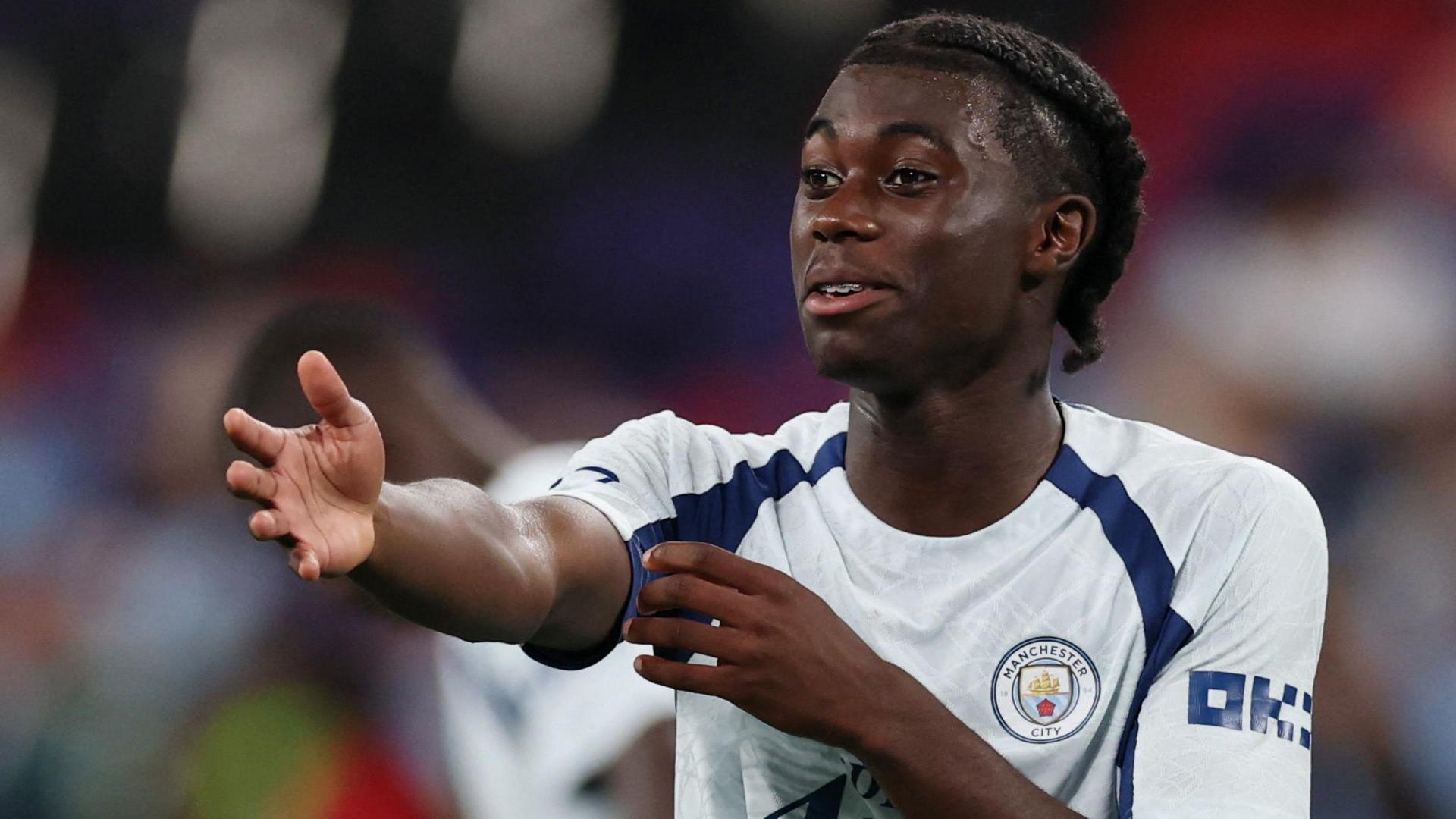 杰里米·蒙加:曼城新星拒绝阿森纳,力求效仿偶像埃登·阿扎尔