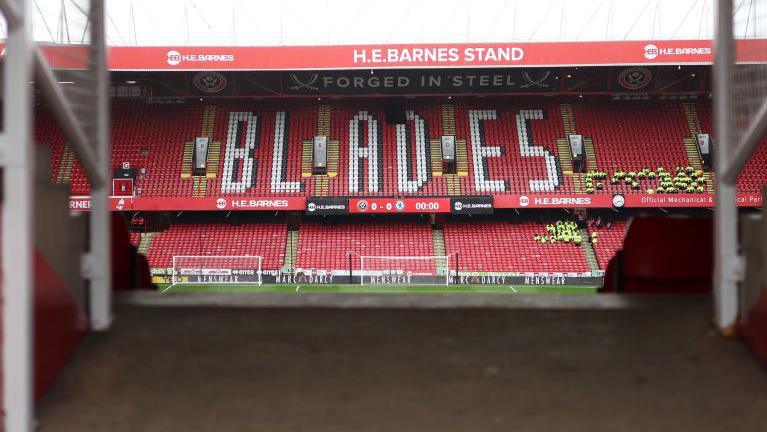 谢菲联为何在高等法院面临诉讼及其可能影响