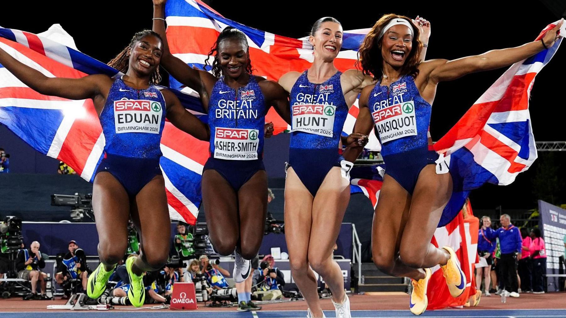 阿比·唐纳利在欧洲锦标赛上赢得英国首枚女子马拉松奖牌